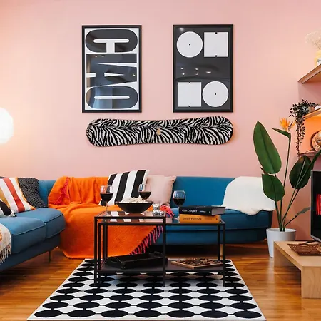 Apartamento Colored Happiness 115m2 With Balcony Old Town *