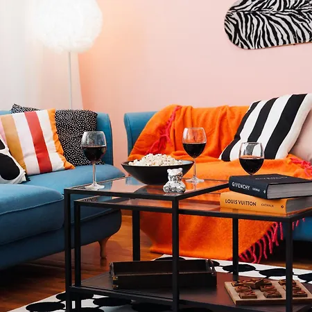 Colored Happiness 115m2 With Balcony Old Town * Beograd