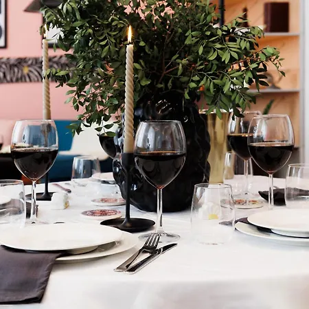 Colored Happiness 115m2 With Balcony Old Town * בלגרד