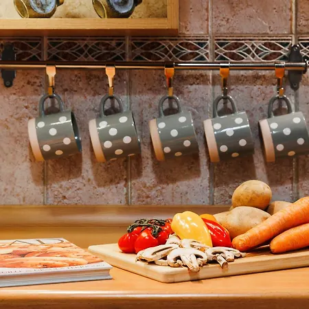 Colored Happiness 115m2 With Balcony Old Town * בלגרד