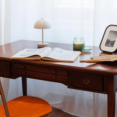 Colored Happiness 115m2 With Balcony Old Town דירה