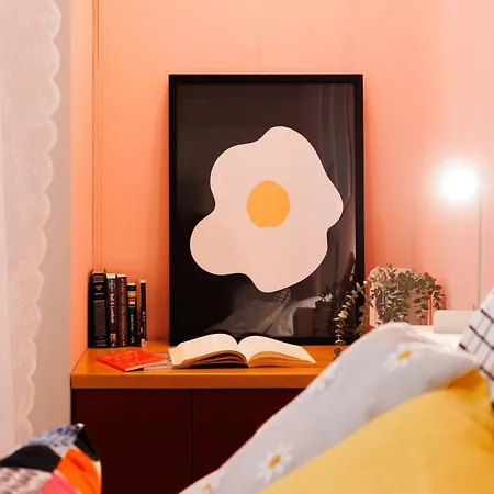 Colored Happiness 115m2 With Balcony Old Town